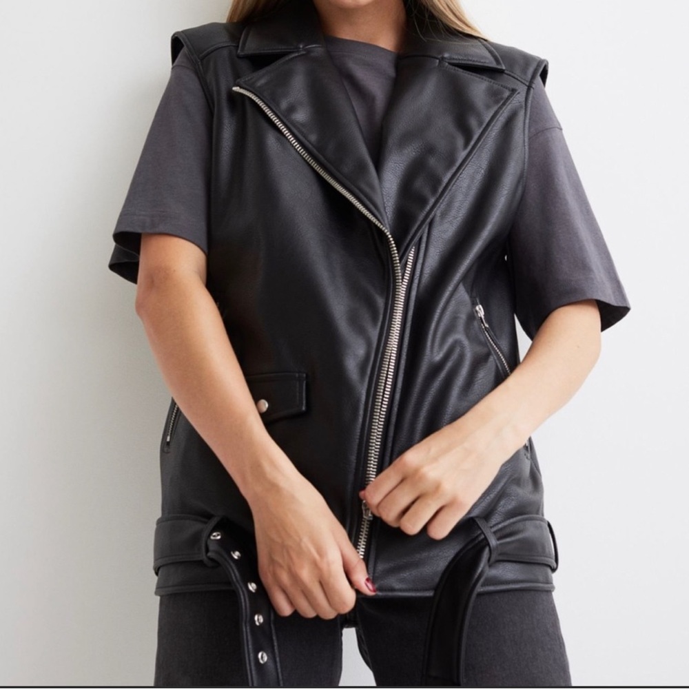 VEGAN MOTO VEST😍